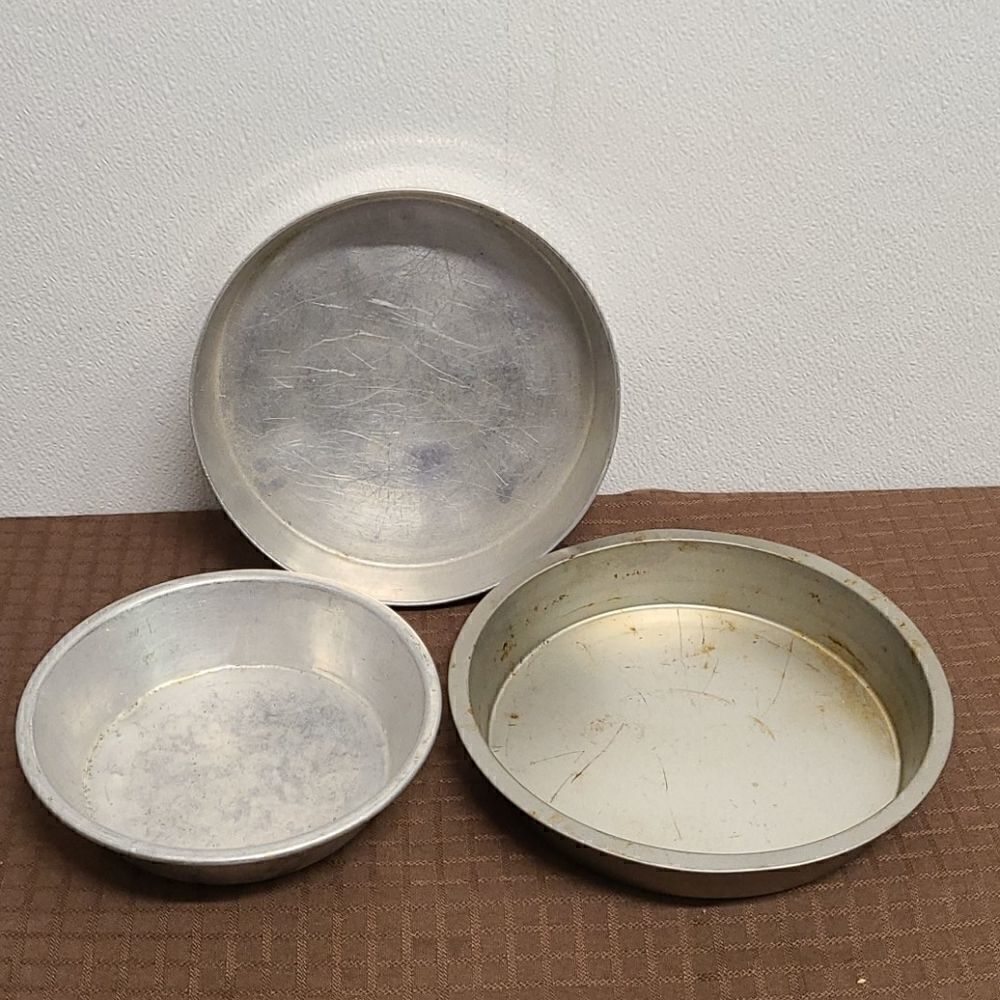 ‎Aluminum cake and pie plan set